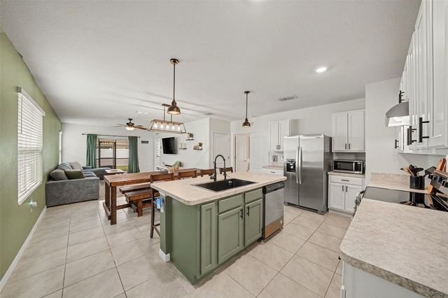 6784 HUNTLEIGH HAMMOCK ROAD, St Cloud, FL 34773