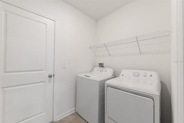 2363 BURNEY FALLS LN LANE, Davenport, FL 33837