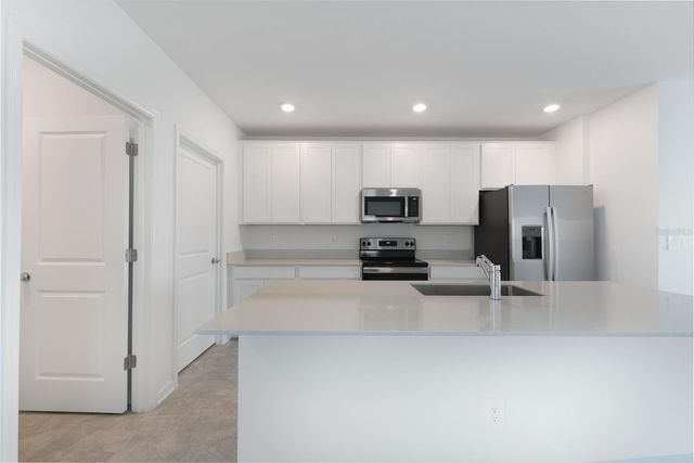 2363 BURNEY FALLS LN LANE, Davenport, FL 33837