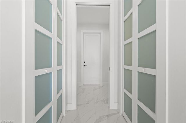 2745 31st AVE NE, Naples, FL 34120