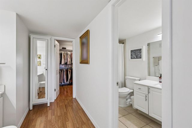 721 N Pine Island 406, Plantation, FL 33324