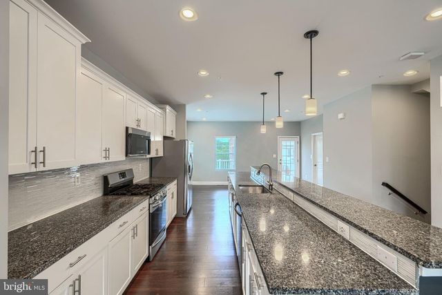 9240 GARRETTSON CIR, Perry Hall, MD 21128