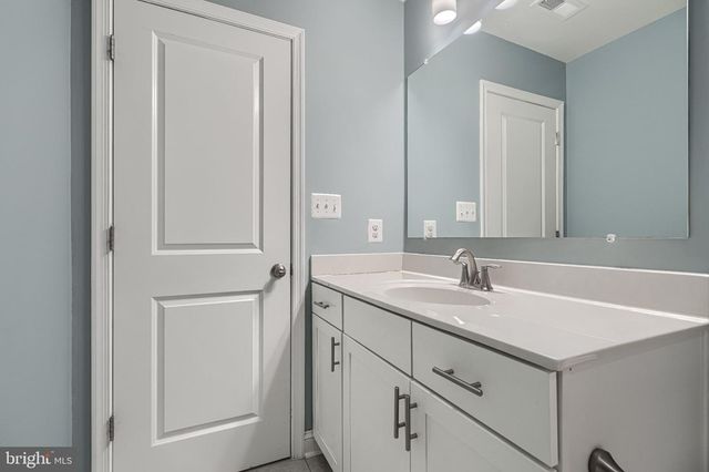 9240 GARRETTSON CIR, Perry Hall, MD 21128