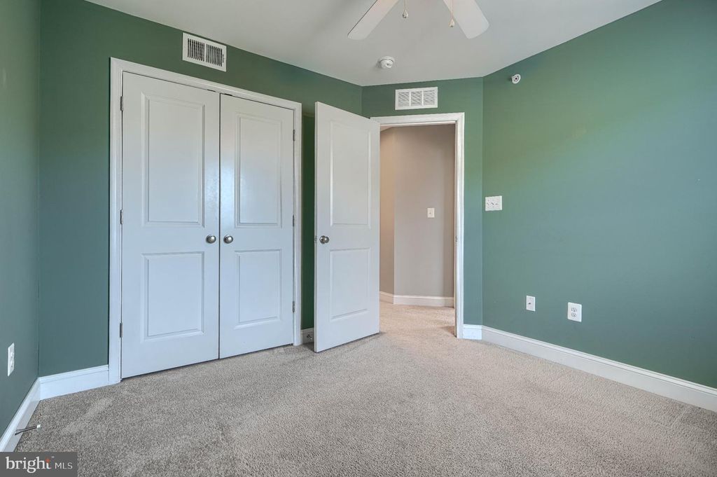 Image 33 of property listing at 9240 GARRETTSON CIR, Perry Hall, MD 21128