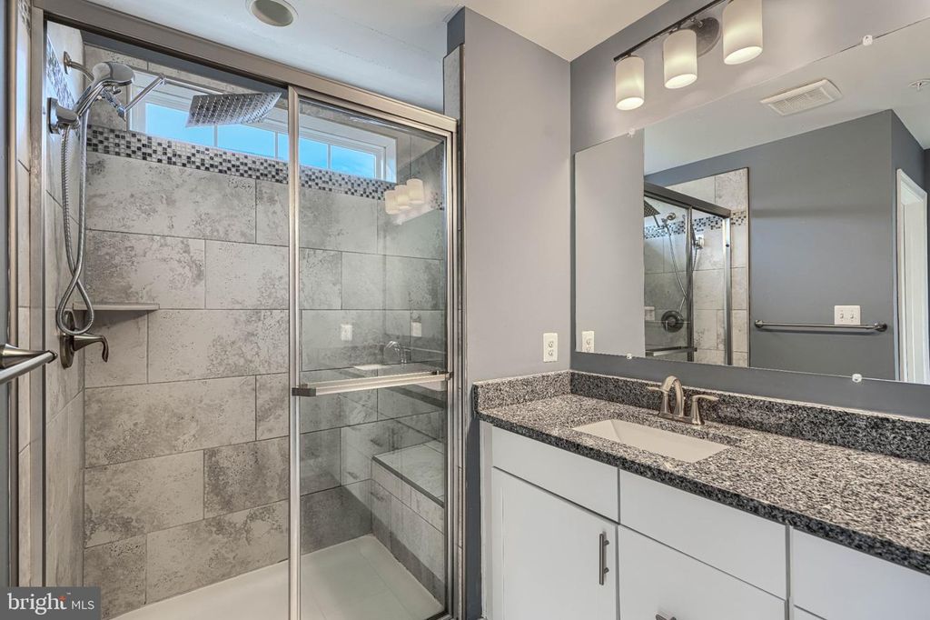 Image 50 of property listing at 9240 GARRETTSON CIR, Perry Hall, MD 21128