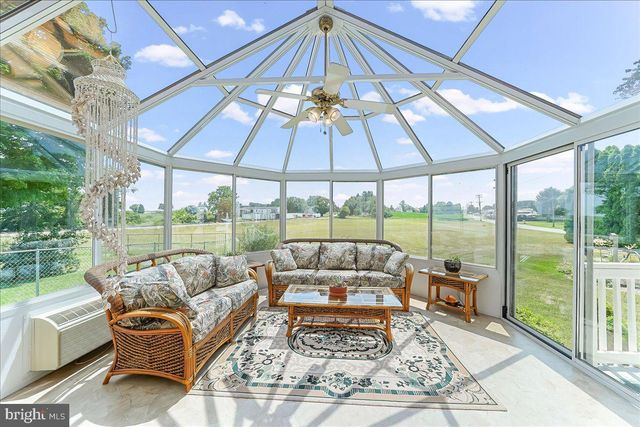 2499 FORGE RD, Oxford, PA 19363