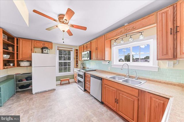 2499 FORGE RD, Oxford, PA 19363