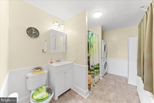 2499 FORGE RD, Oxford, PA 19363