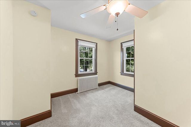 2499 FORGE RD, Oxford, PA 19363