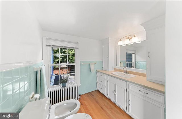 2499 FORGE RD, Oxford, PA 19363