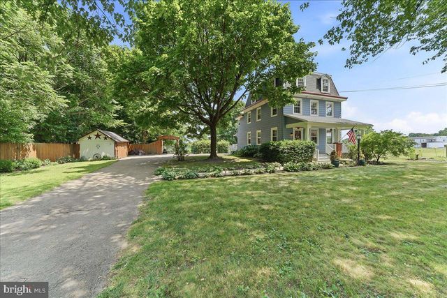 2499 FORGE RD, Oxford, PA 19363