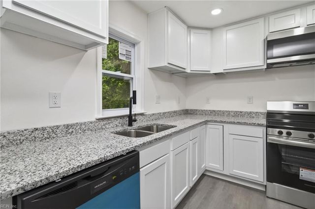 1305 W 26th ST, Norfolk, VA 23508