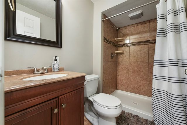 3004 Shawnee Court, Hampton, PA 15044