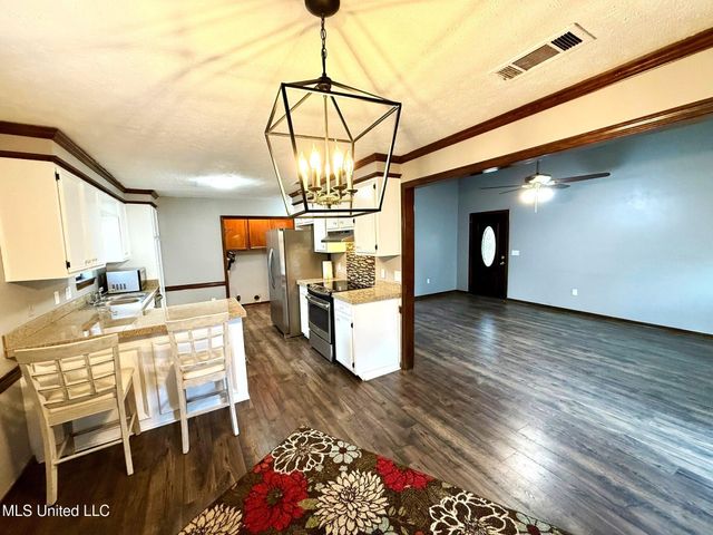 182 Bellegrove Circle, Brandon, MS 39047