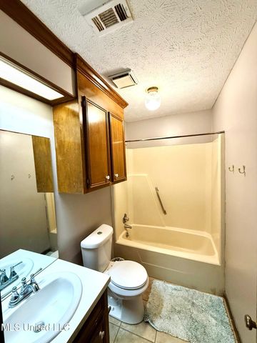 182 Bellegrove Circle, Brandon, MS 39047