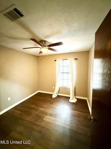 182 Bellegrove Circle, Brandon, MS 39047