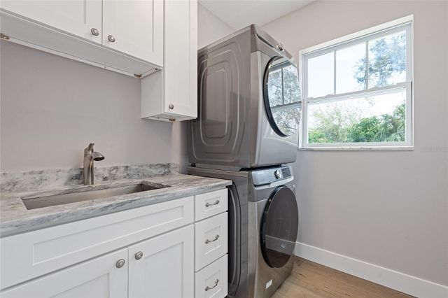 3161 EMERSON AVENUE S, St Petersburg, FL 33712