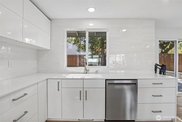 15311 NE 12th Way, Vancouver, WA 98684