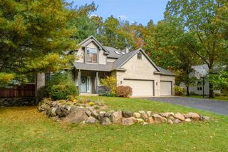 5260 Saddle Club Drive, Kalamazoo, MI 49009