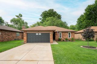 210 North Cedarbrook Avenue, Springfield, MO 65802