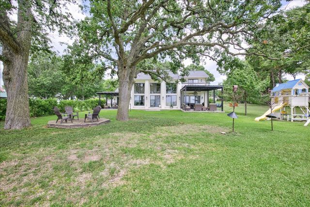 103 Island Beach Road, Gun Barrel City, TX 75156