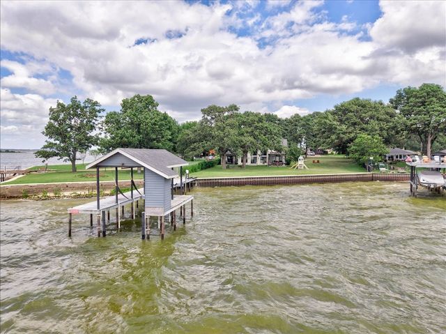 103 Island Beach Road, Gun Barrel City, TX 75156