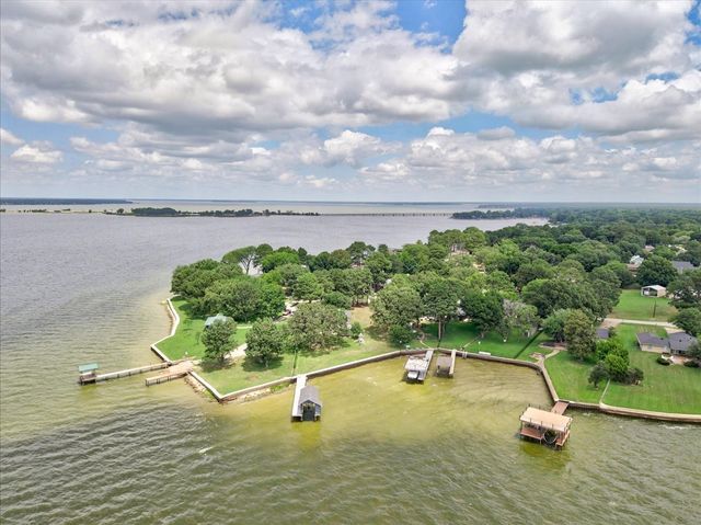 103 Island Beach Road, Gun Barrel City, TX 75156