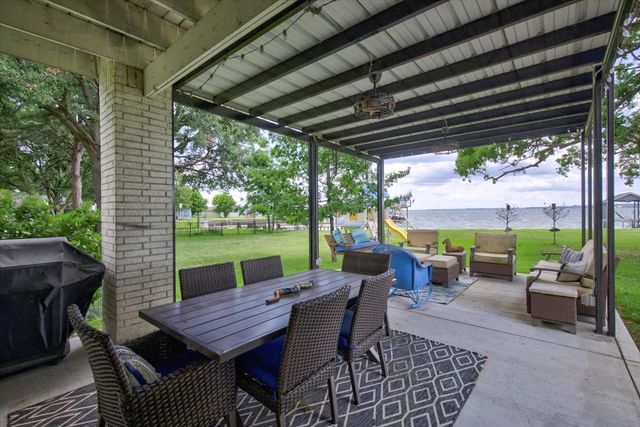 103 Island Beach Road, Gun Barrel City, TX 75156