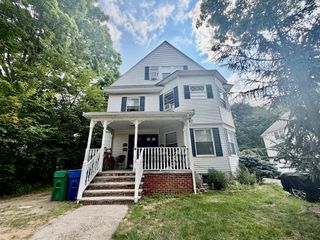 12 Duncan Rd 2, Newton, MA 02465