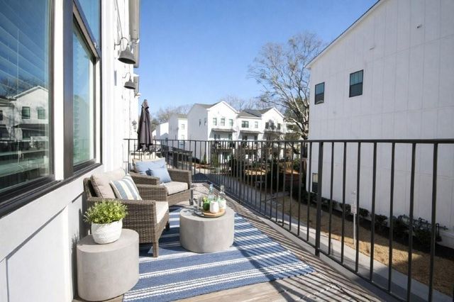 2475 Sycamore NW Road, Atlanta, GA 30318