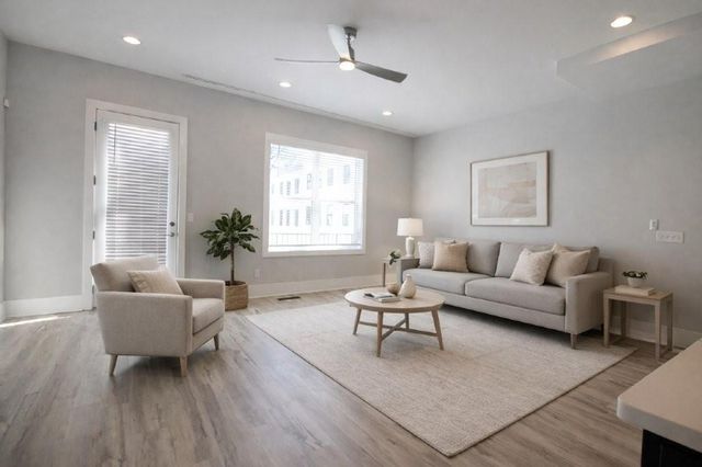 2475 Sycamore NW Road, Atlanta, GA 30318