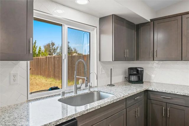 19018 Tule Way, Lake Elsinore, CA 92530