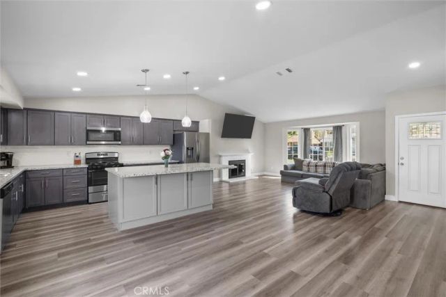 19018 Tule Way, Lake Elsinore, CA 92530