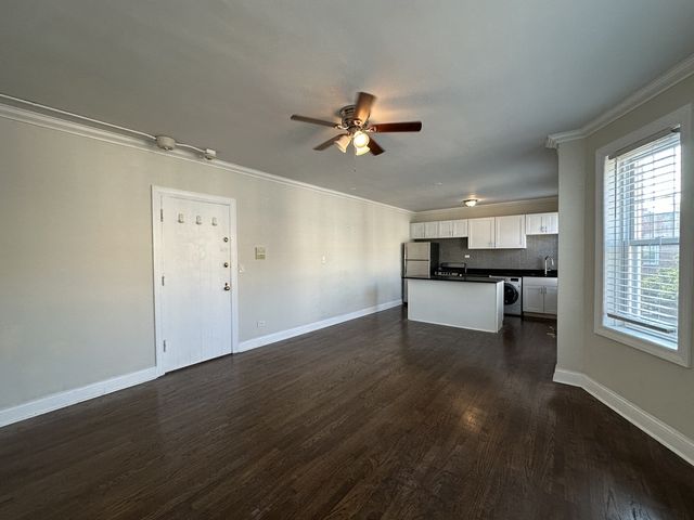 918 Green Bay Road 3B, Winnetka, IL 60093