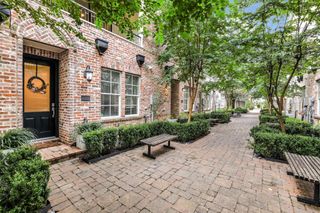 6020 Kansas Street, Houston, TX 77007