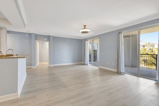 1690 Renaissance Commons Boulevard 1401, Boynton Beach, FL 33426