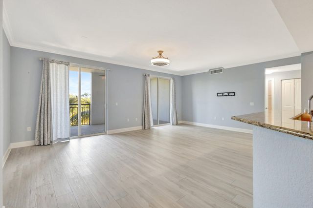 1690 Renaissance Commons Boulevard 1401, Boynton Beach, FL 33426