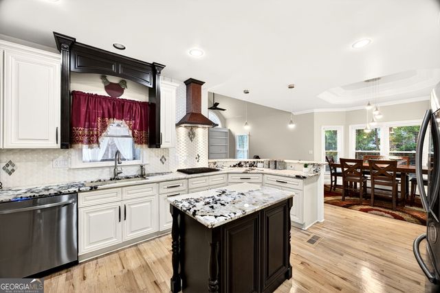 461 Schofield Drive, Powder Springs, GA 30127