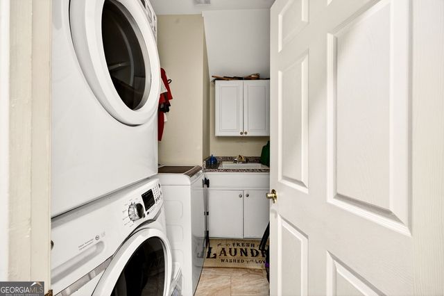 461 Schofield Drive, Powder Springs, GA 30127