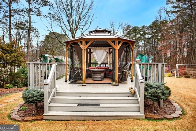 461 Schofield Drive, Powder Springs, GA 30127