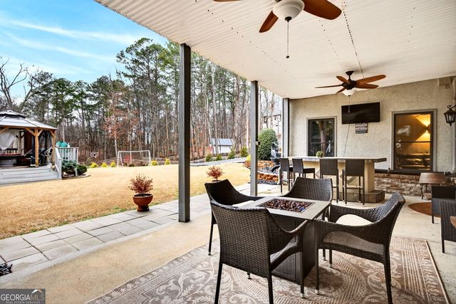 461 Schofield Drive, Powder Springs, GA 30127