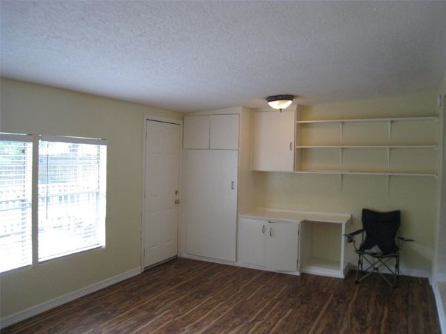 4337 Effie Street, Bellaire, TX 77401