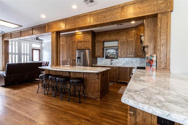 122 Grove Street, Lake Charles, LA 70601