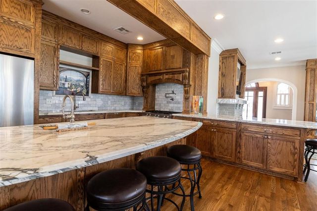 122 Grove Street, Lake Charles, LA 70601