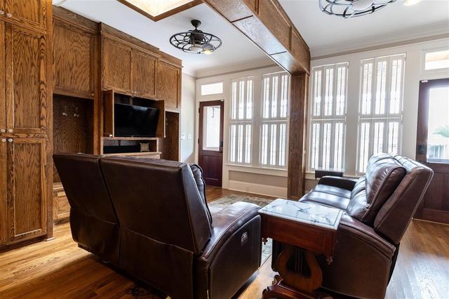 122 Grove Street, Lake Charles, LA 70601