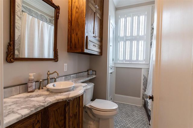 122 Grove Street, Lake Charles, LA 70601