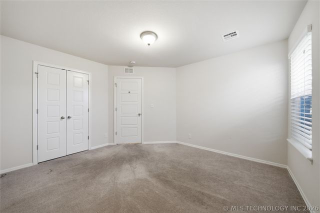 15521 E 88th Street North, Owasso, OK 74055