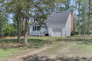 62 Rens RD, Poquoson, VA 23662
