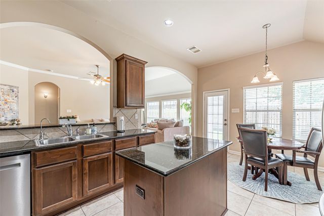 119 Emerald Loch Lane, Houston, TX 77469