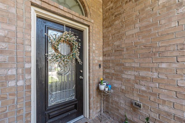 119 Emerald Loch Lane, Houston, TX 77469